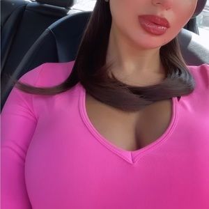 Helmut Lang V-Neck💕